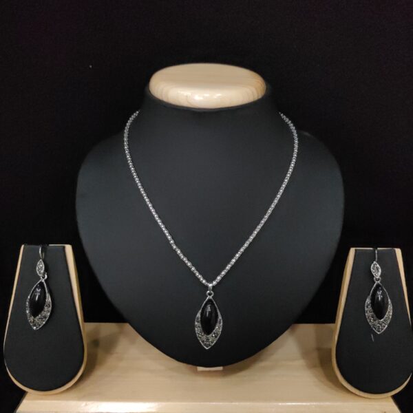 Fancy chain