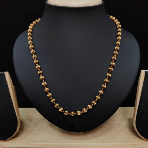 Beads & malaset