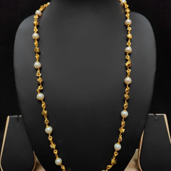 Beads & malaset