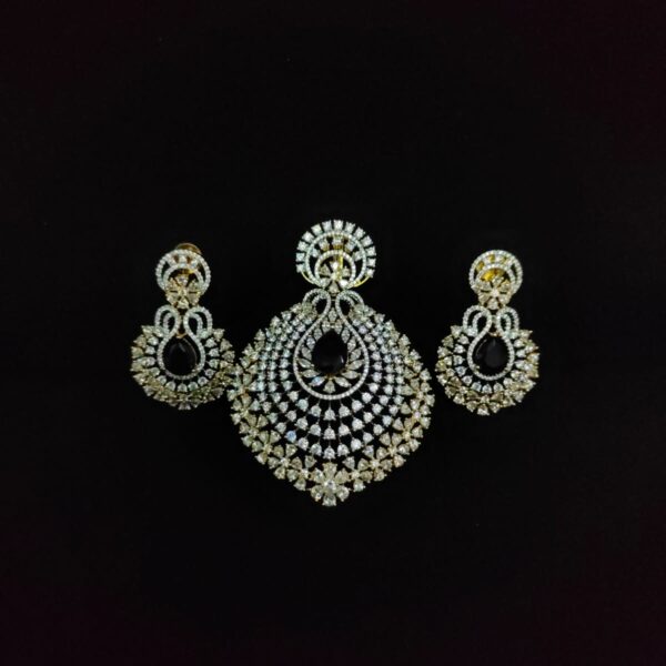 Pendant