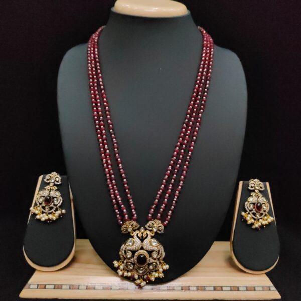 Beads & malaset
