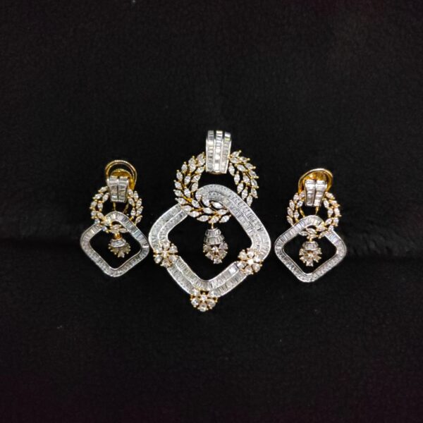 Pendant