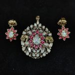 Pendant