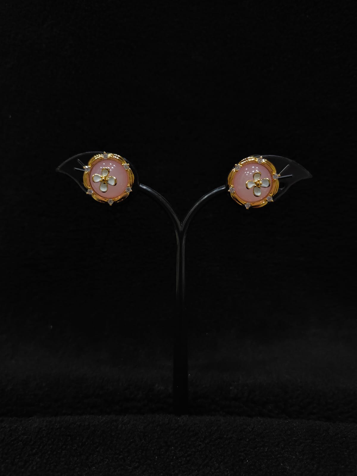 WhatsApp Image 2026-08-21 at 6.59.49 PM (1) Earings - Image 1